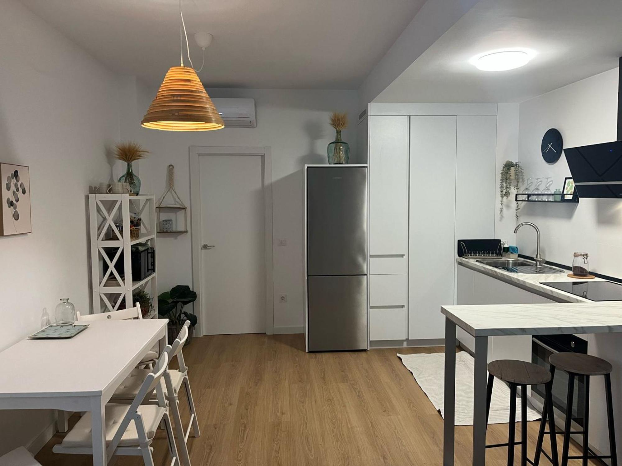 Apartamento Turistico Damajuana Parking Free Espartinas Exteriör bild